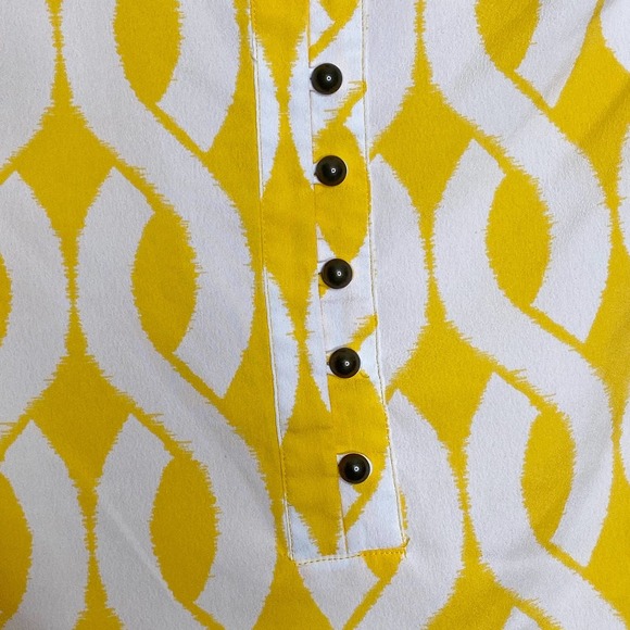 Banana Republic Yellow White Chain 3/4 Button Blouse  Extra Small XS - Picture 3 of 6
